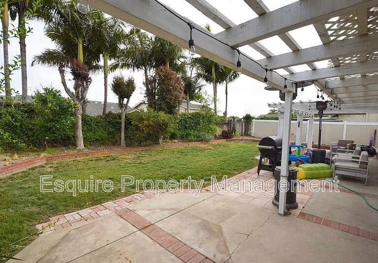 9014 McCloud Dr — Photo 22