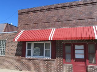 112 W Ellsworth St, Dows, IA 50071