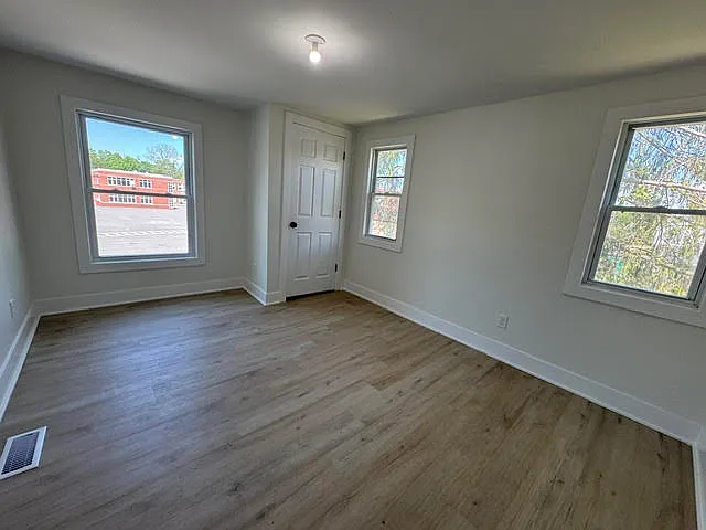 12 Edmunds Ln — Photo 18