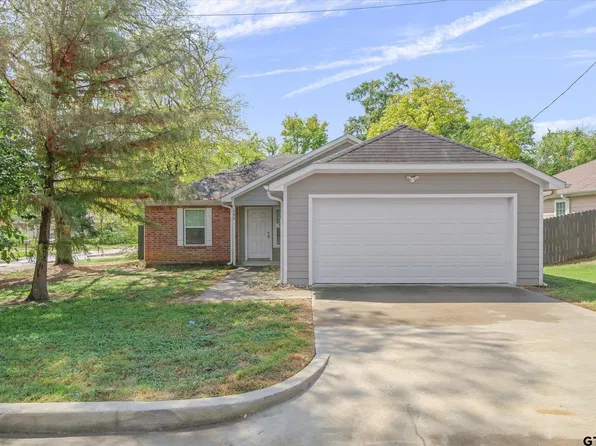 555 Foster St, Canton, TX 75103