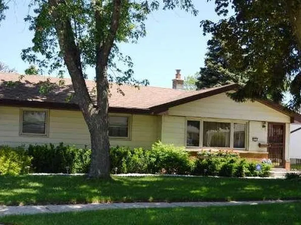 6600 N 85th St, Milwaukee, WI 53224