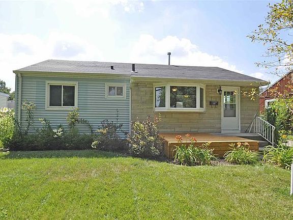 2nd image of 1207 Congress Ave