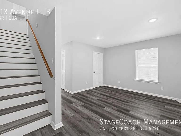 513 Avenue I #B — Photo 29