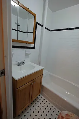 Rented by Keller Williams NYC | media 18