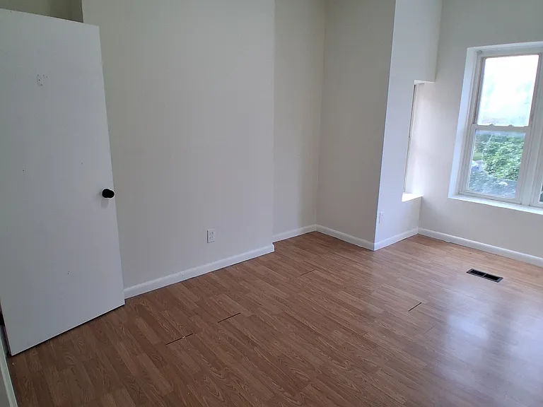 103 W 9th Ave #10 — Photo 7