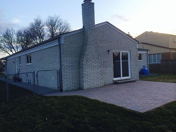 4th image of 3484 Eagle Dr
