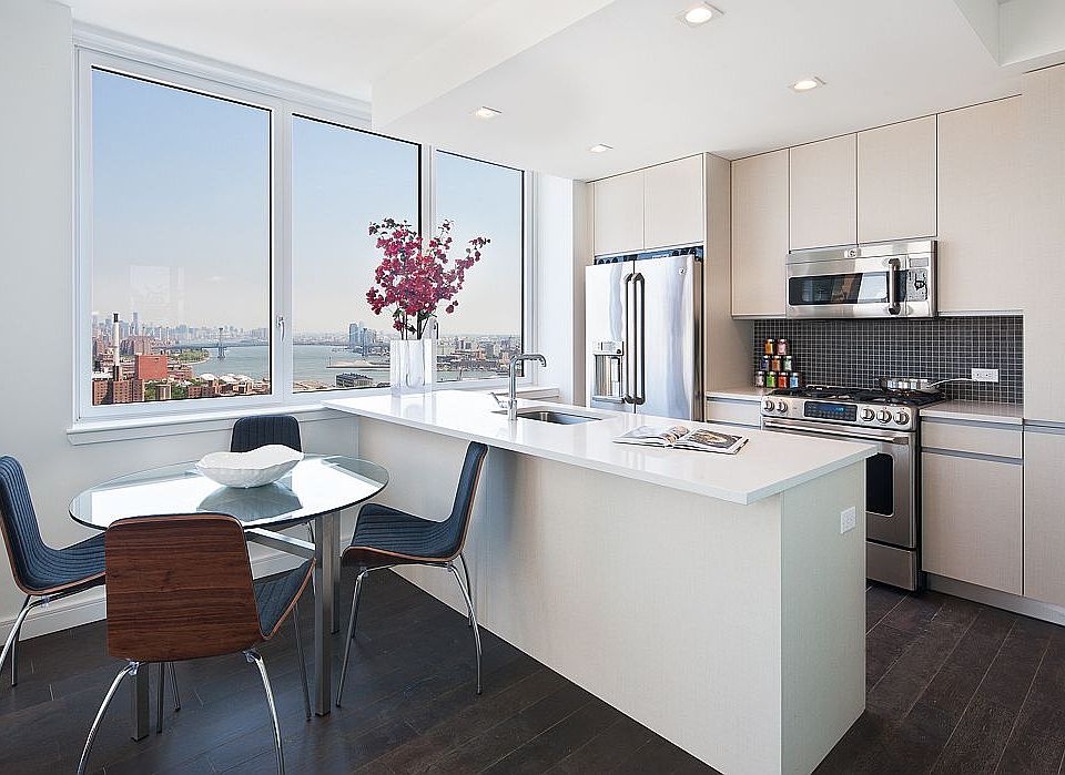 1st image of 309 Gold St APT 33C