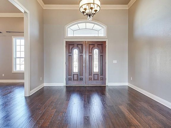 3rd image of 1705 Billie Acres Pl