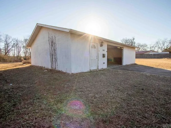 300 2nd St, North Little Rock, AR 72117