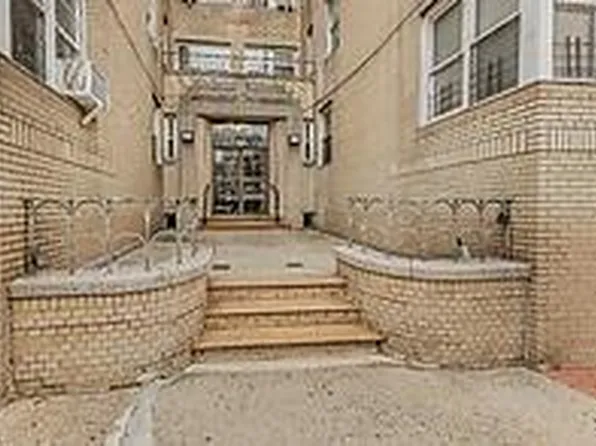 2160 Bronx Park East #4A, Bronx, NY 10462