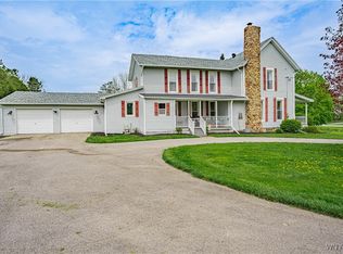 6606 Oak Orchard Rd, Elba, NY 14058