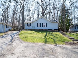 631 Hickory Rd, Twin Lakes, WI 53181