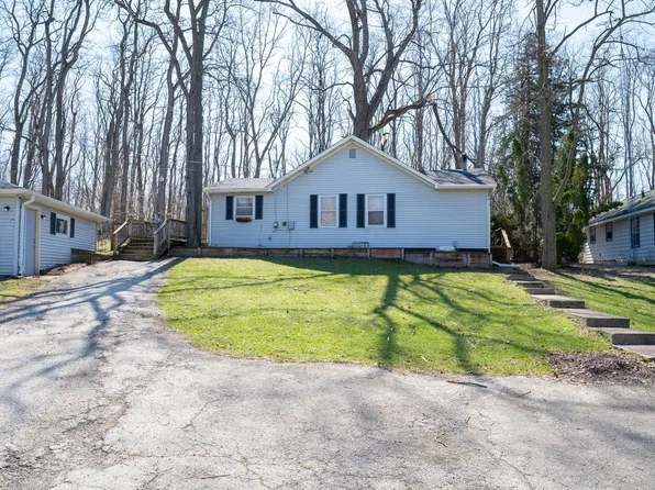 631 Hickory ROAD, Twin Lakes, WI 53181