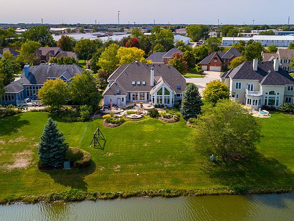 3rd image of 3647 White Eagle Dr