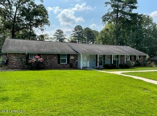 109 Eastgate Cir, Forest, MS 39074