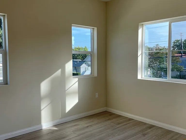 1116 N Monterey St #C — Photo 18