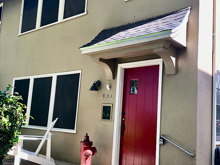 931 Santa Ynez Way #1 — Photo 12