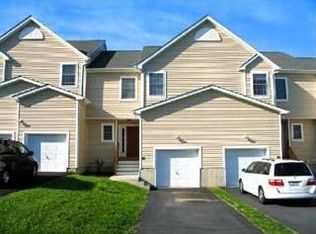 63 Pewter Cir, Chester, NY 10918