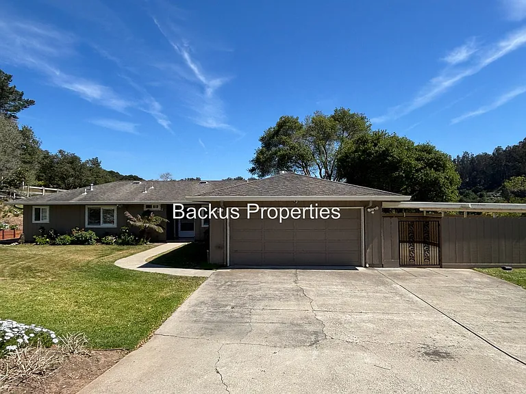 17240 Tamara Ln — Photo 1