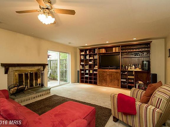 Family Room with fireplace