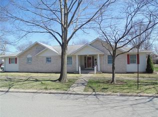 1119 Olive St, Highland, IL