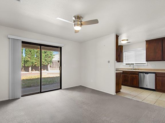 2nd image of 7755 Castle Rock Way