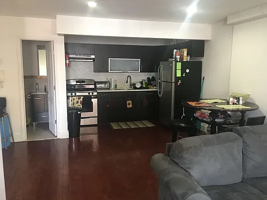 Rented by Nooklyn NYC LLC | media 43