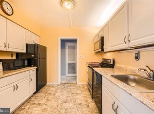 3601 Clarks Ln UNIT 412, Baltimore, MD 21215
