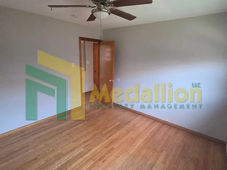 9307 S Indiana Ave — Photo 14