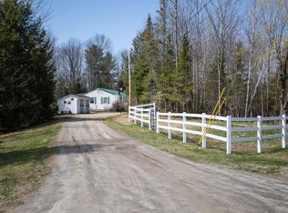 56 W Ridge Rd, West Gardiner, ME 04345