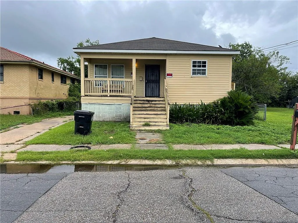 4653 Dale St, New Orleans LA - Owner Finance Home
