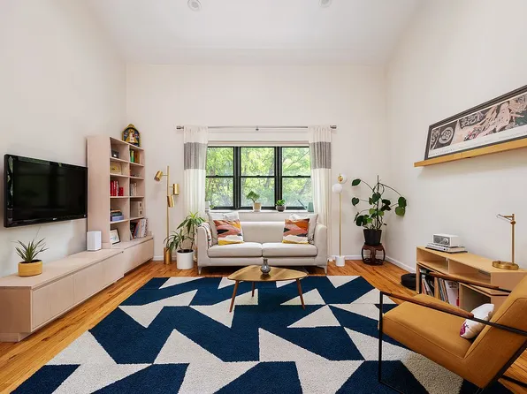 111 Madison St, Brooklyn, NY 11216