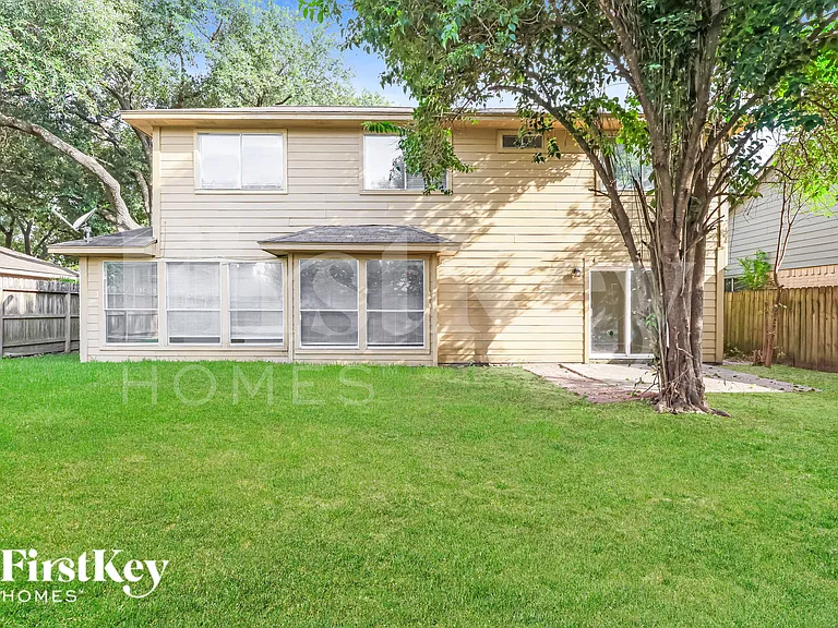 2322 Piddler Dr — Photo 18