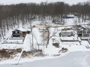 12511 Woodland Park Dr NE, Belding, MI 48809