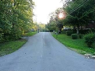 2nd image of 4940 Island Home Rd