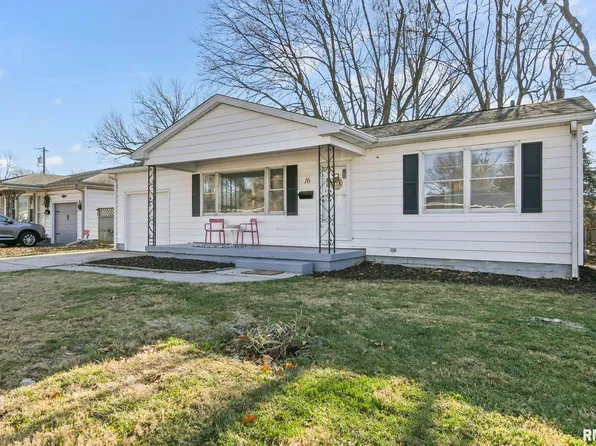 16 Alberta Ln, Jerome, IL 62704