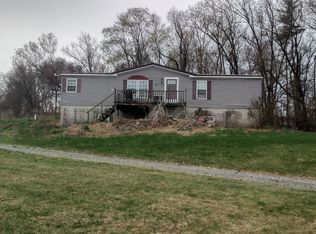 151 Hickory Rd, Pine Grove, PA 17963