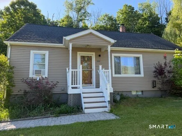 111 Moore Avenue, Winchester, CT 06098