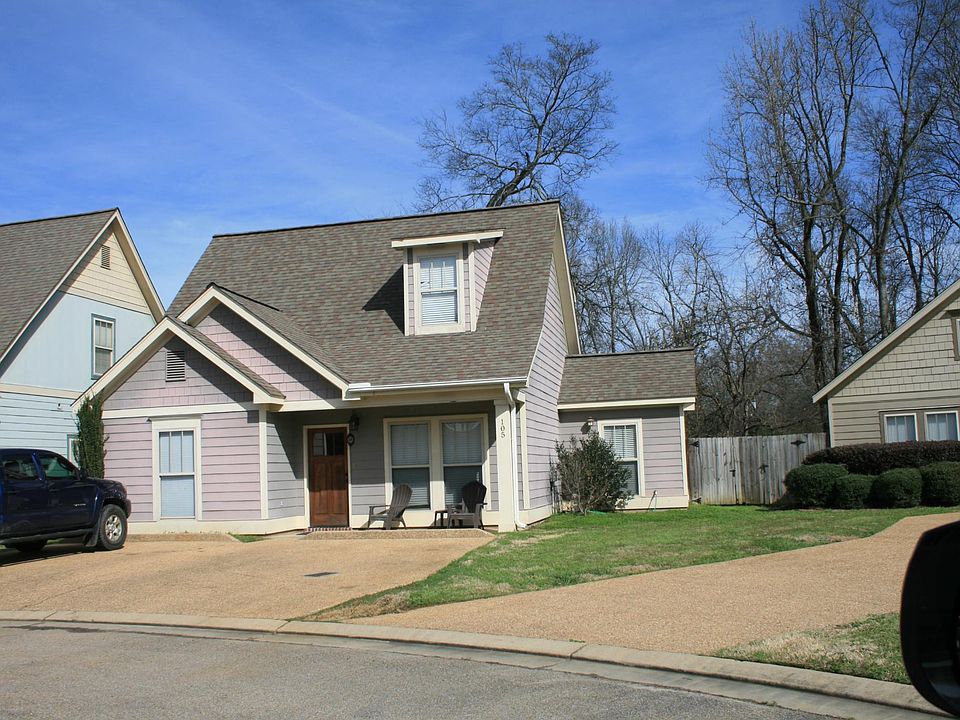 1st image of 105 Camden Pl