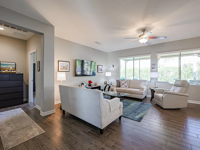 W Cactus Ridge Way — Photo 2