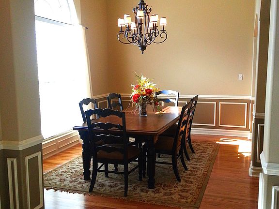 Formal dining room