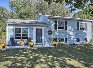 1050 Lakewood Dr, Harrisburg, PA 17109