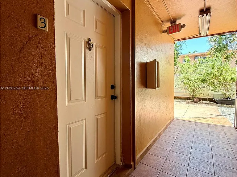 4340 NW 11th St #3 — Photo 1