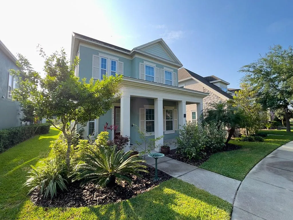 4 bed, 3.5 bath, 2432 sqft, $2,900 — Photo 2