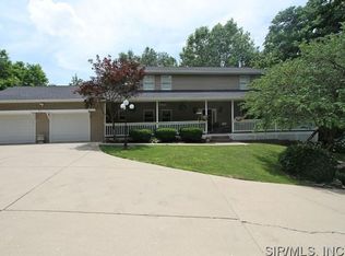1408 N Bluff Rd, Collinsville, IL 62234