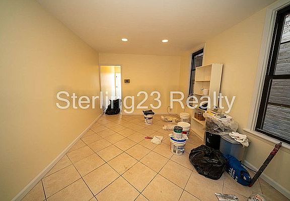 3rd image of 31-13 Ditmars Blvd #2I