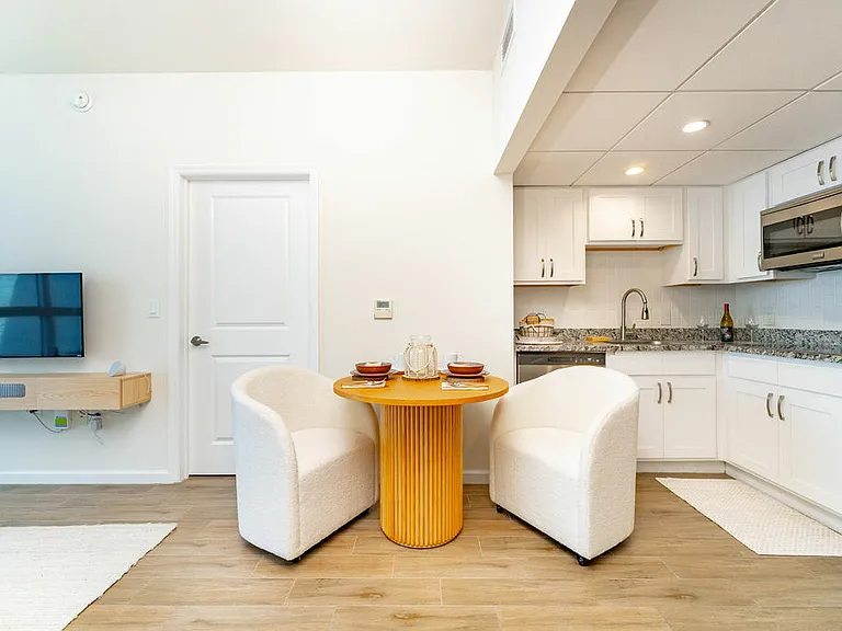 Edison Grand — Photo 6