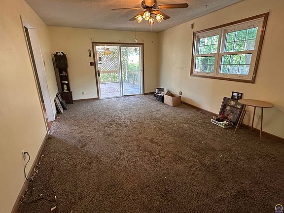 3rd image of 2837 SW McAlister Ave