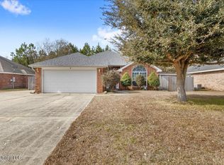6801 Westwind Dr, Biloxi, MS 39532