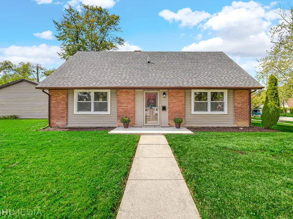 152 Frederick Dr, Chicago Heights, IL 60411